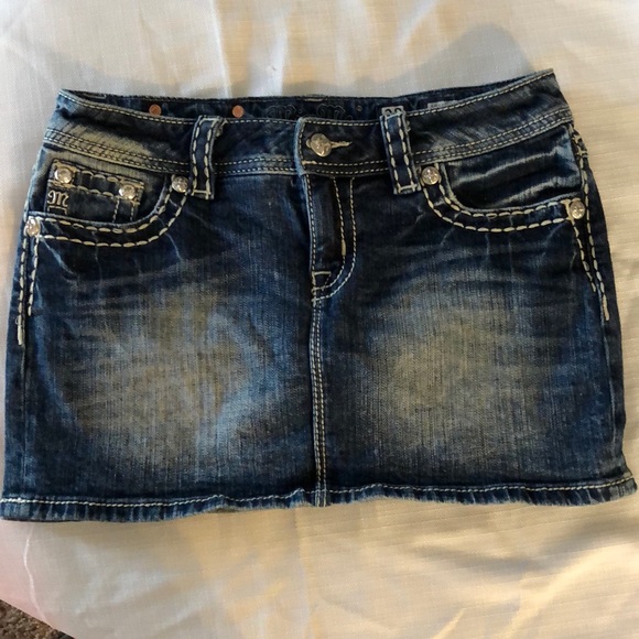 Miss Me Dresses & Skirts - Miss Me jean skirt size 28